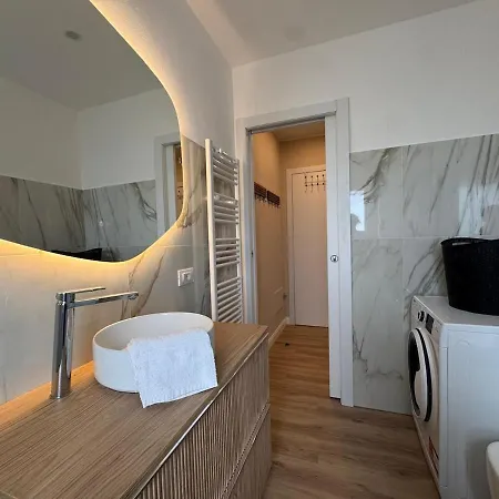 Luxury With Parking Aircond Wifi By Kibilu Affitti Brevi Appartamento *