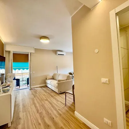 Appartamento Luxury With Parking Aircond Wifi By Kibilu Affitti Brevi